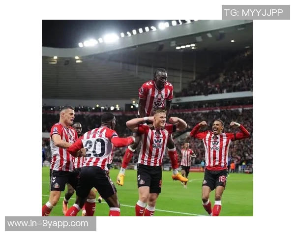 拜仁与巴萨争抢17岁中场新星泽卢卡斯引发关注 拜仁与巴萨争抢17岁中场新星泽卢卡斯引发关注