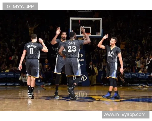 勇士休赛期续约库明加与老将豪赌新赛季能否重启争冠之路 勇士休赛期续约库明加与老将豪赌新赛季能否重启争冠之路